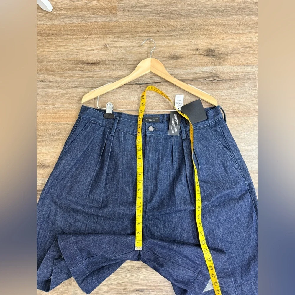 Banana Republic Blue Jean Shorts High-Waisted Tailored Size 34 NWT